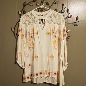 Flowy embroidered top with front keyhole